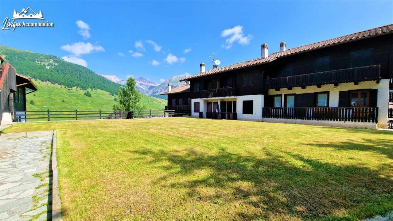 Chalet Rododendro Forest By Livigno Accomodation Esterno foto