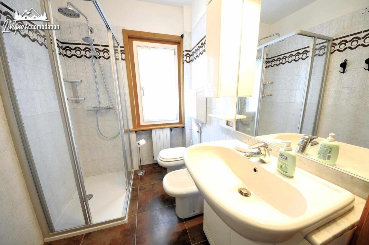 Chalet Rododendro Forest By Livigno Accomodation Esterno foto